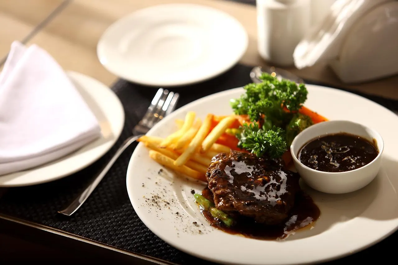 Sugar Business Hotel Kochi 4*,